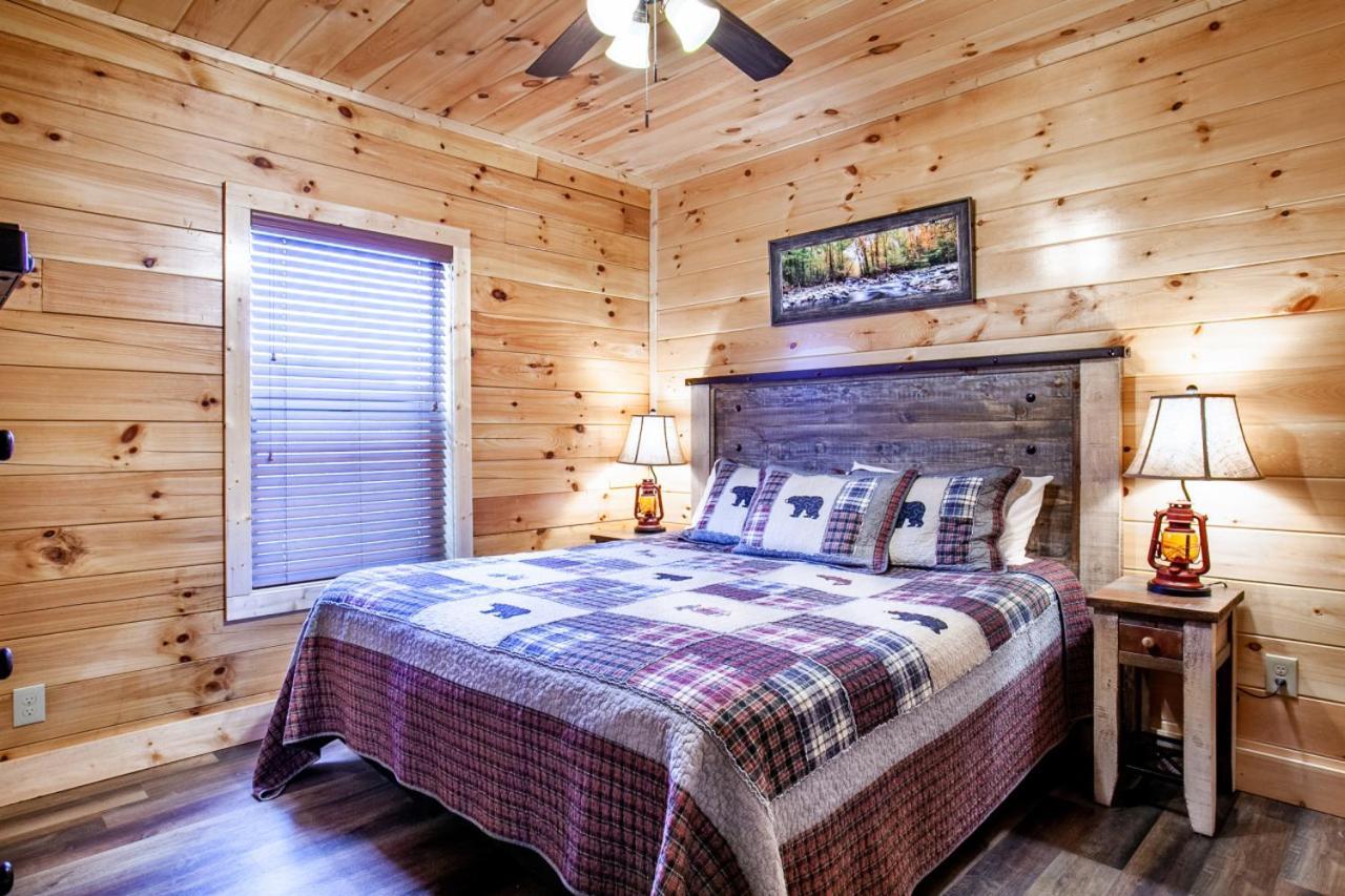 Swimming Bears Lodge 1 With Indoor Pool And Hot Tub Pigeon Forge Esterno foto